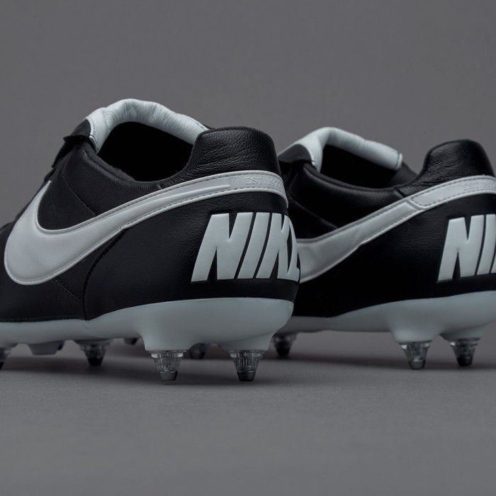 THE NIKE PREMIER II SG