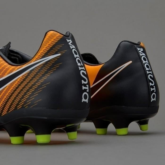 NIKE MAGISTA ONDA II FG