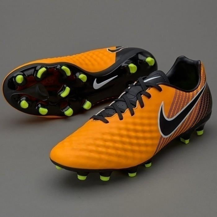 NIKE MAGISTA ONDA II FG