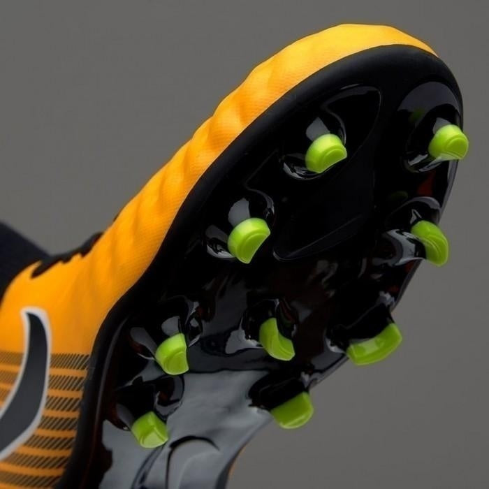 NIKE JR MAGISTA ONDA II DF FG