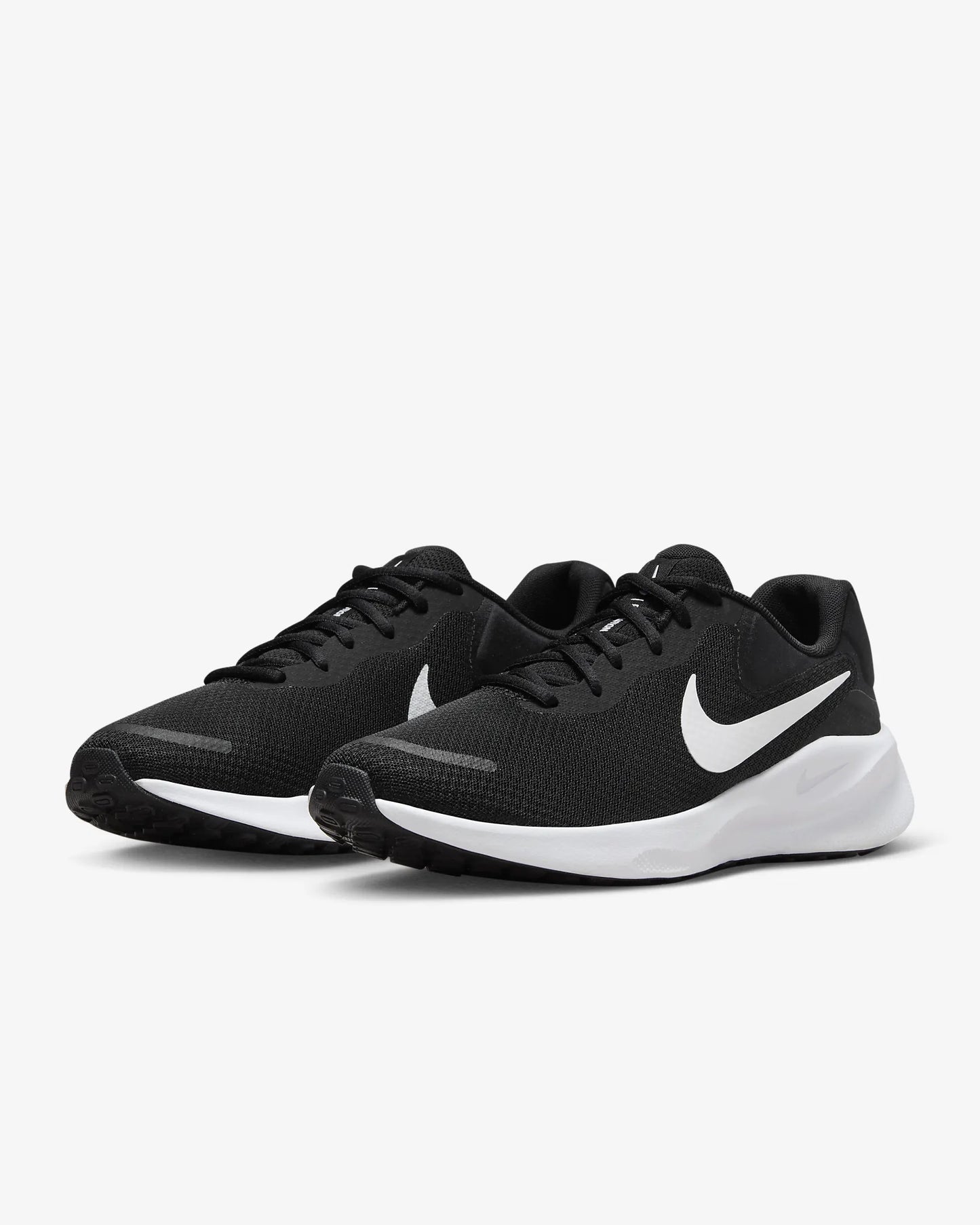 NIKE REVOLUTION 7