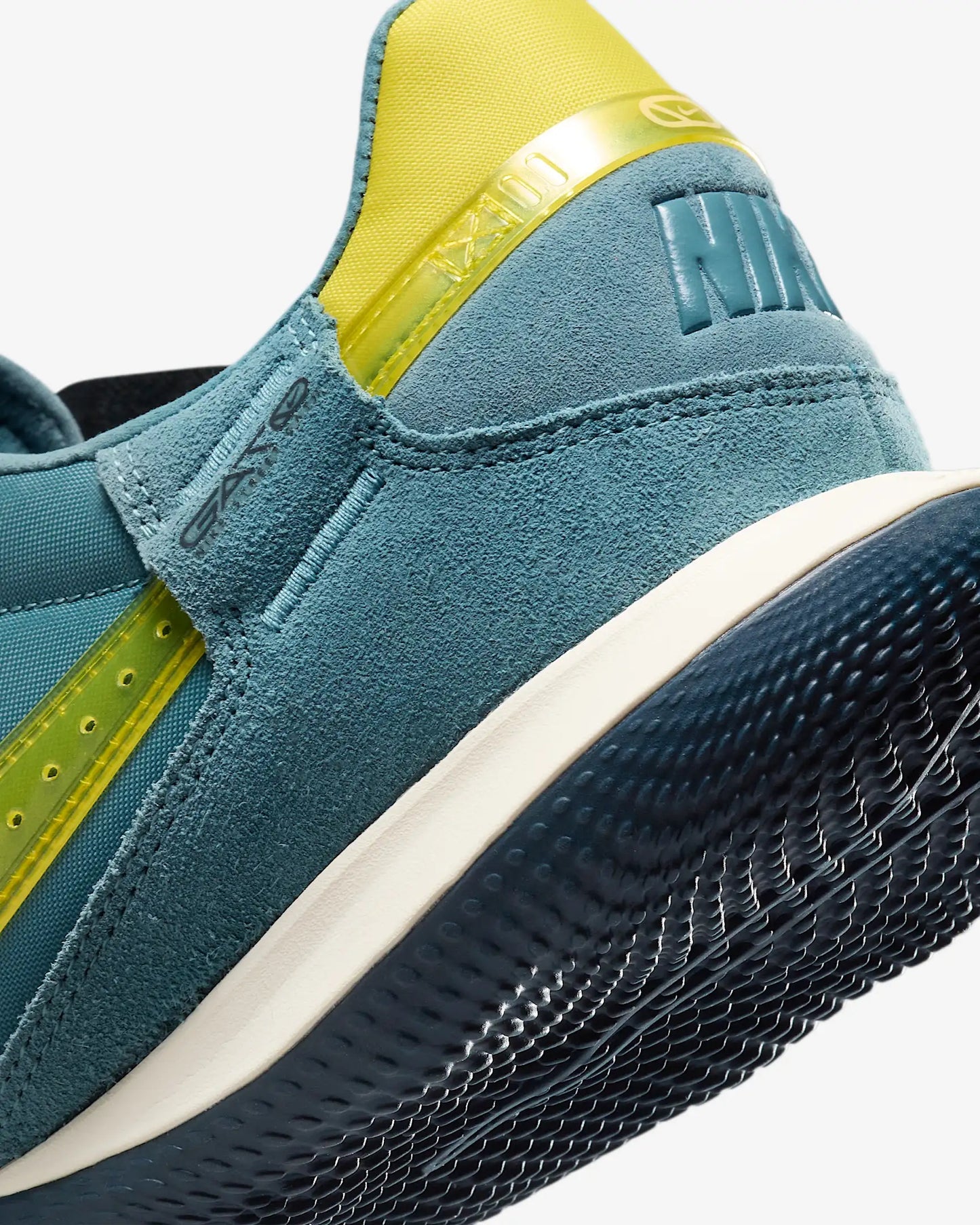 NIKE STREETGATO INDOOR